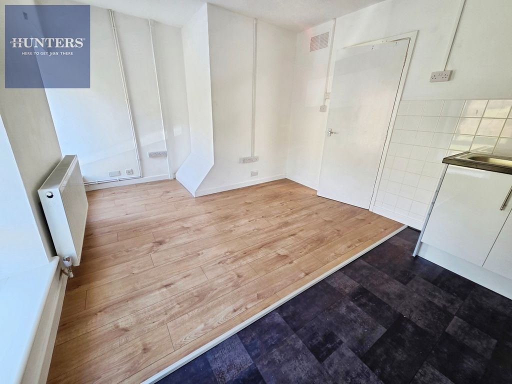 Additional image 3 of 1 bed flat to rentTonna Raod, Maesteg CF34