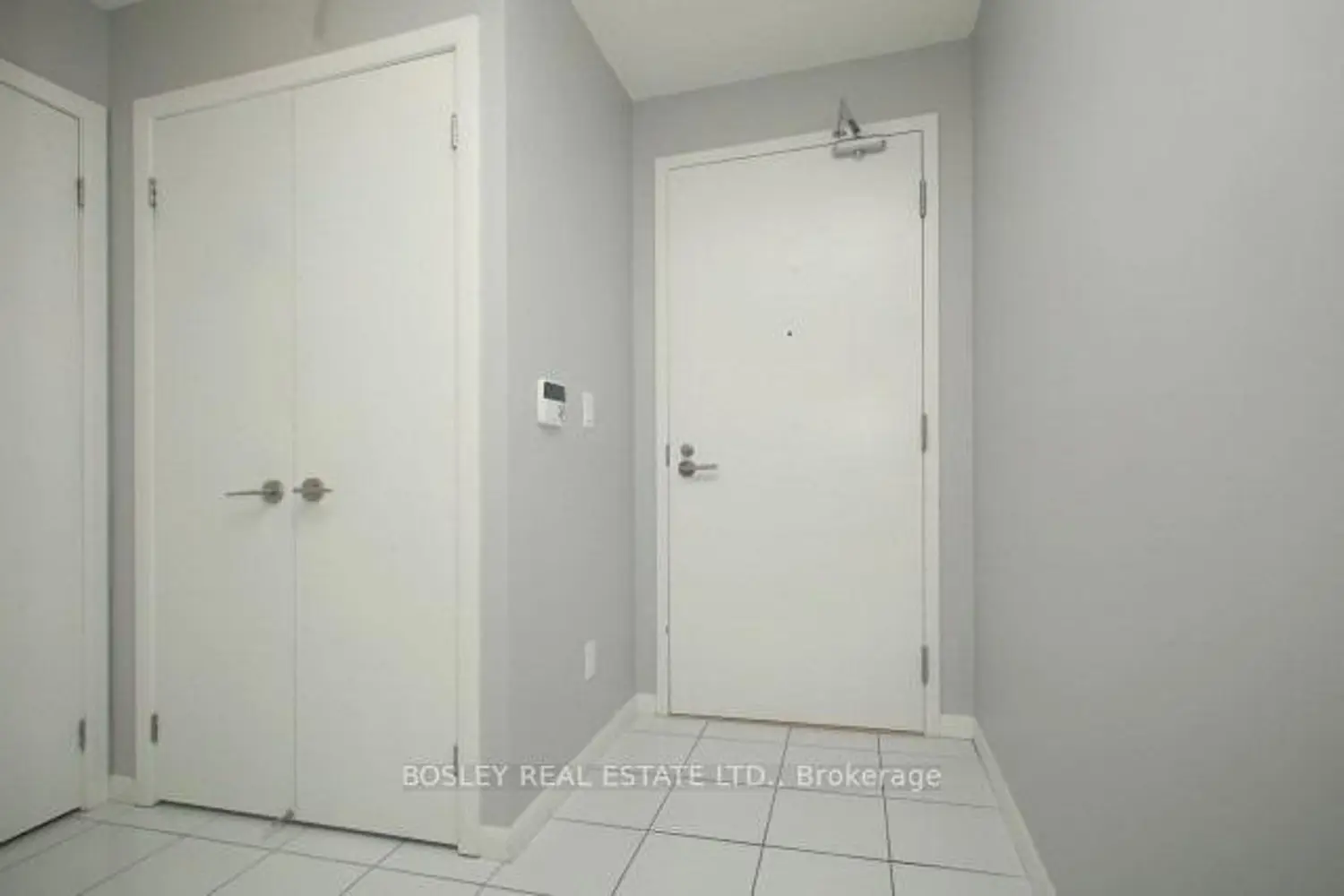 Additional image 2 of 209 Fort York Boulevard 468