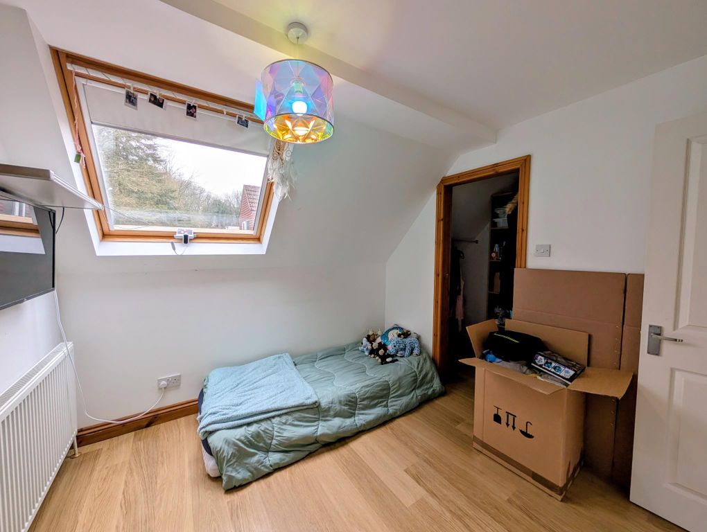 Additional image 9 of 4 bed property to rentRussell Gardens, Old Tupton, Chesterfield S42