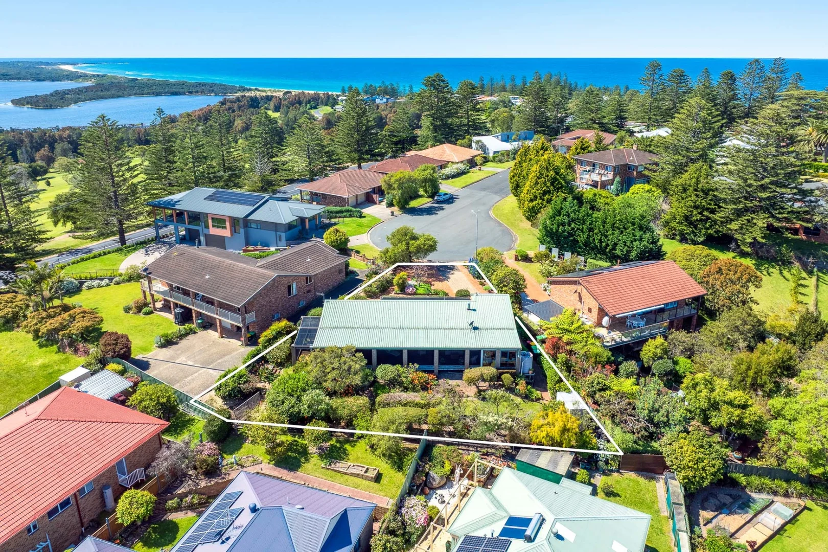 Additional image 31 of 27 Coral Crescent, Tuross Head NSW 2537