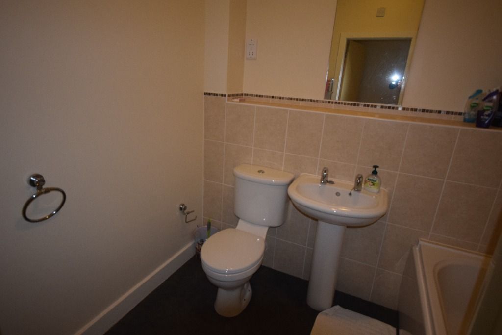 Additional image 8 of Room to rentGrosvenor Gardens, Wrexham LL11