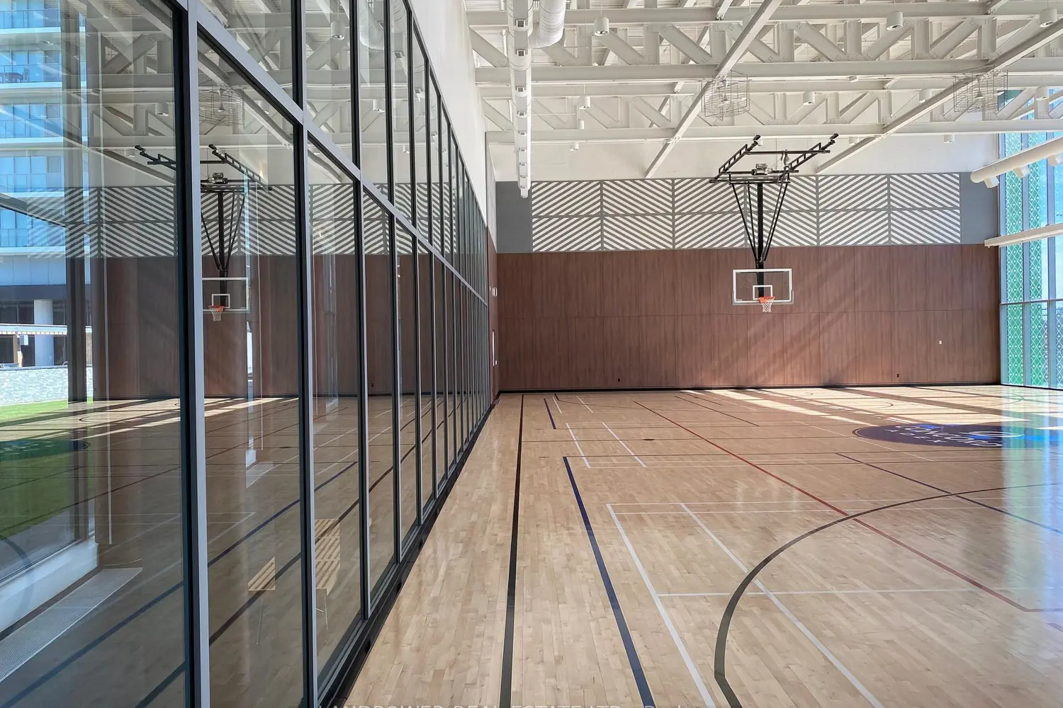 Additional image 18 of 115 Mcmahon Drive Ph 10