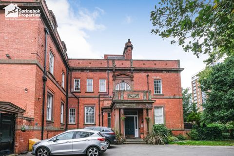 Holt House, 54 Ullet Road, Liverpool, Merseyside L17