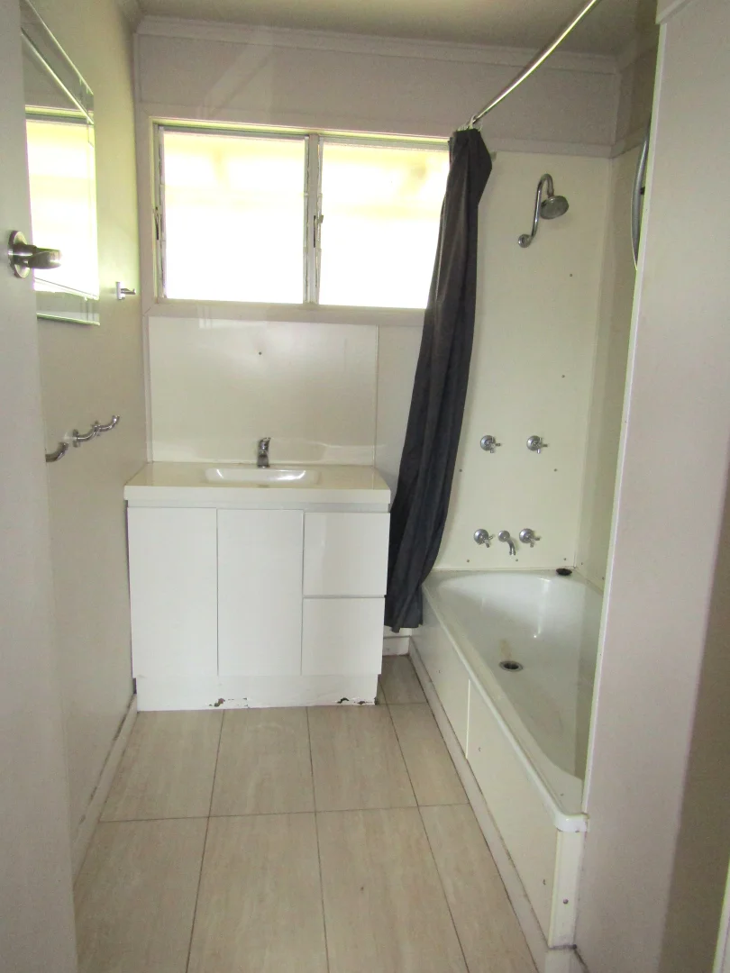 Additional image 12 of 20 Bauhinia Street, Blackwater QLD 4717