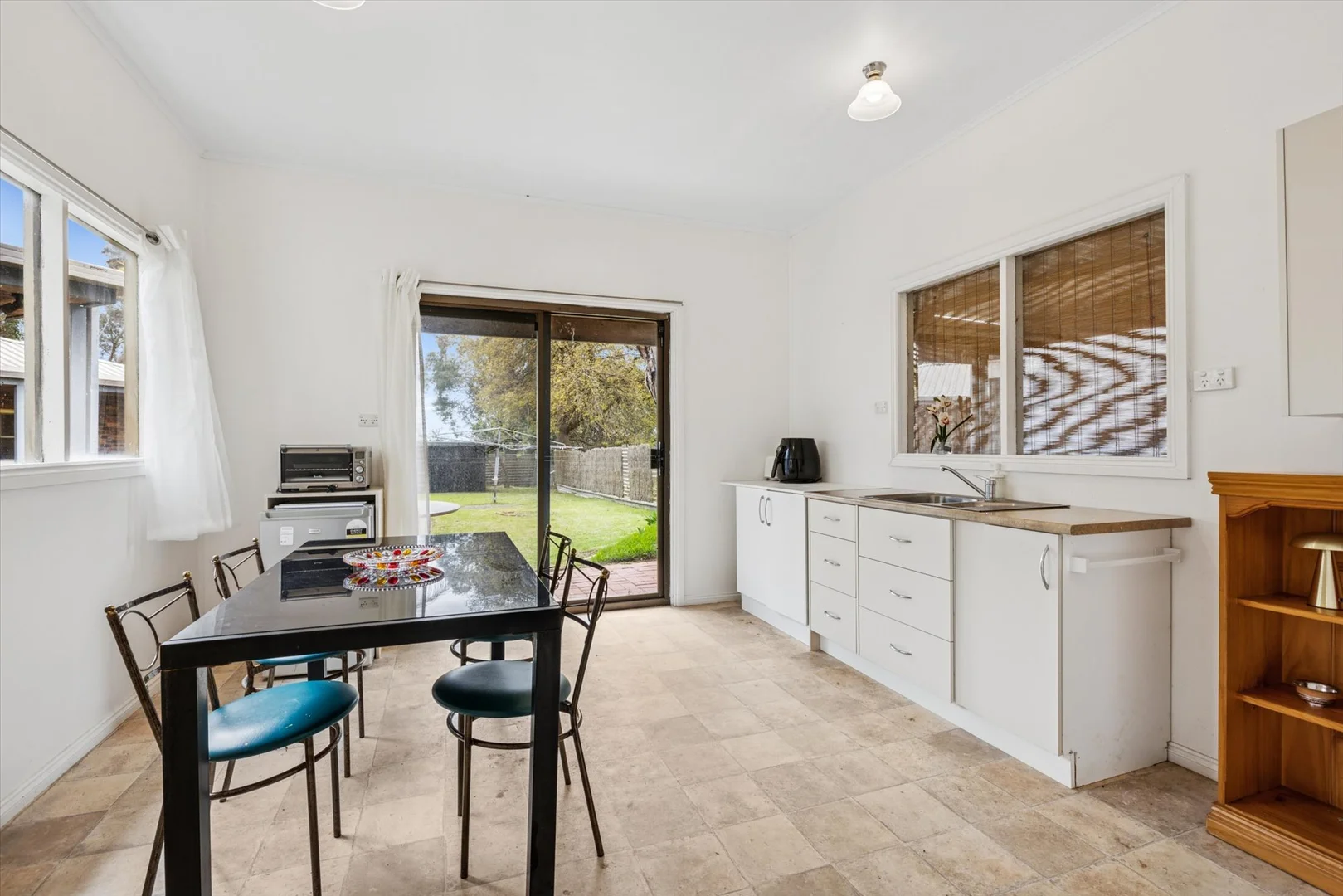 Additional image 9 of 2-4 Griffiths Street, Ventnor VIC 3922