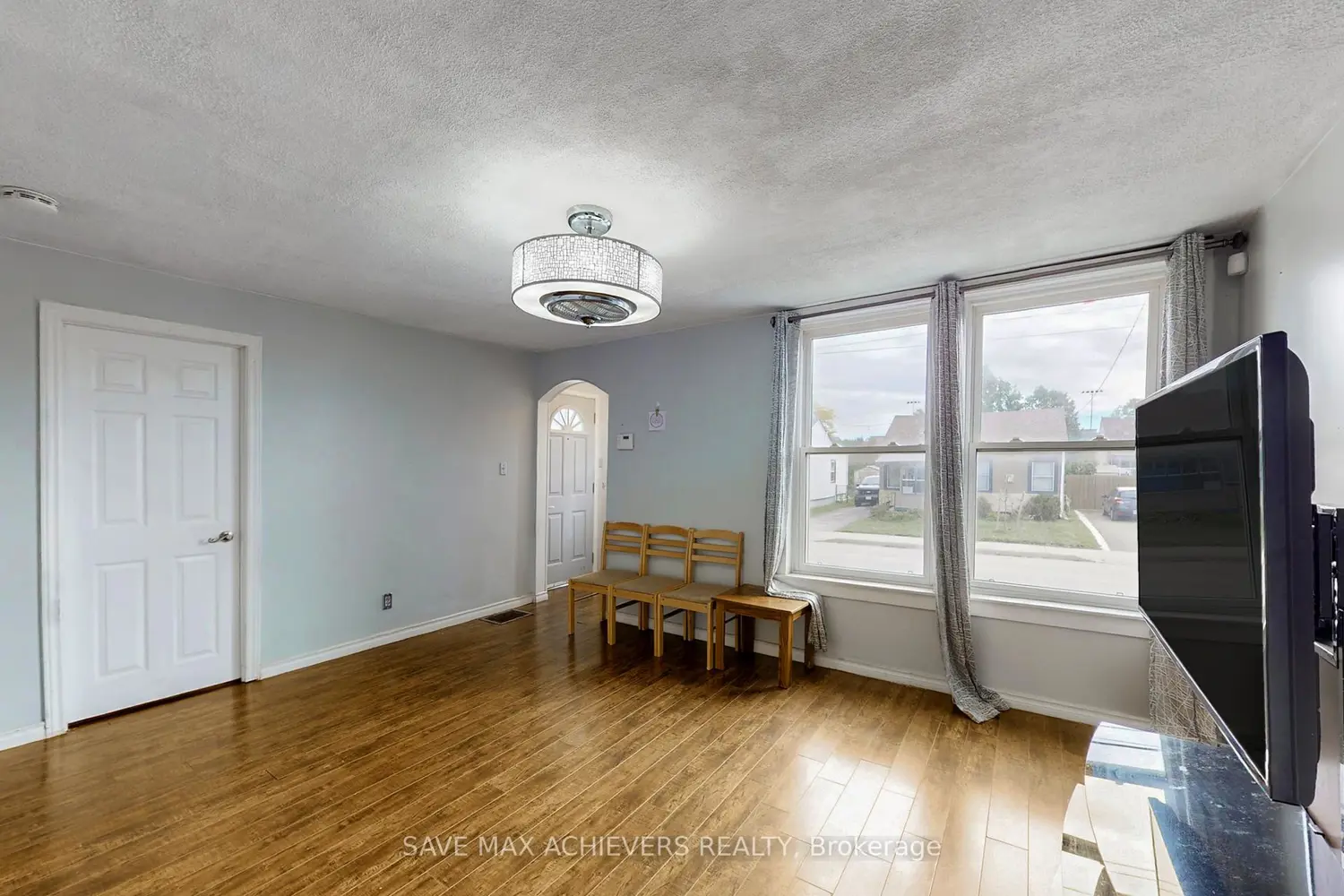 Additional image 5 of 43 Normanhurst Avenue