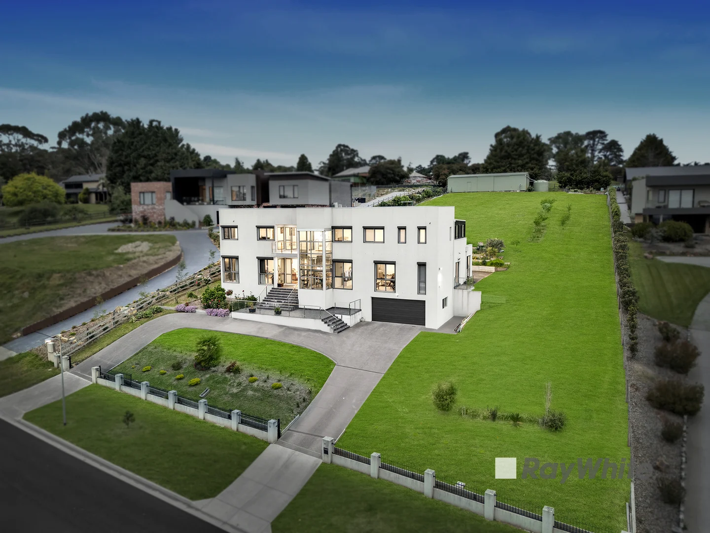 Additional image 2 of 17-19 Peak Drive, Harkaway VIC 3806