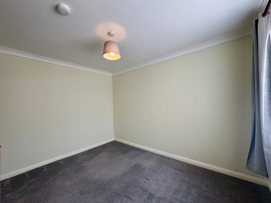 Additional image 6 of 1 bed property to rent35 Green Street, St Helier JE2