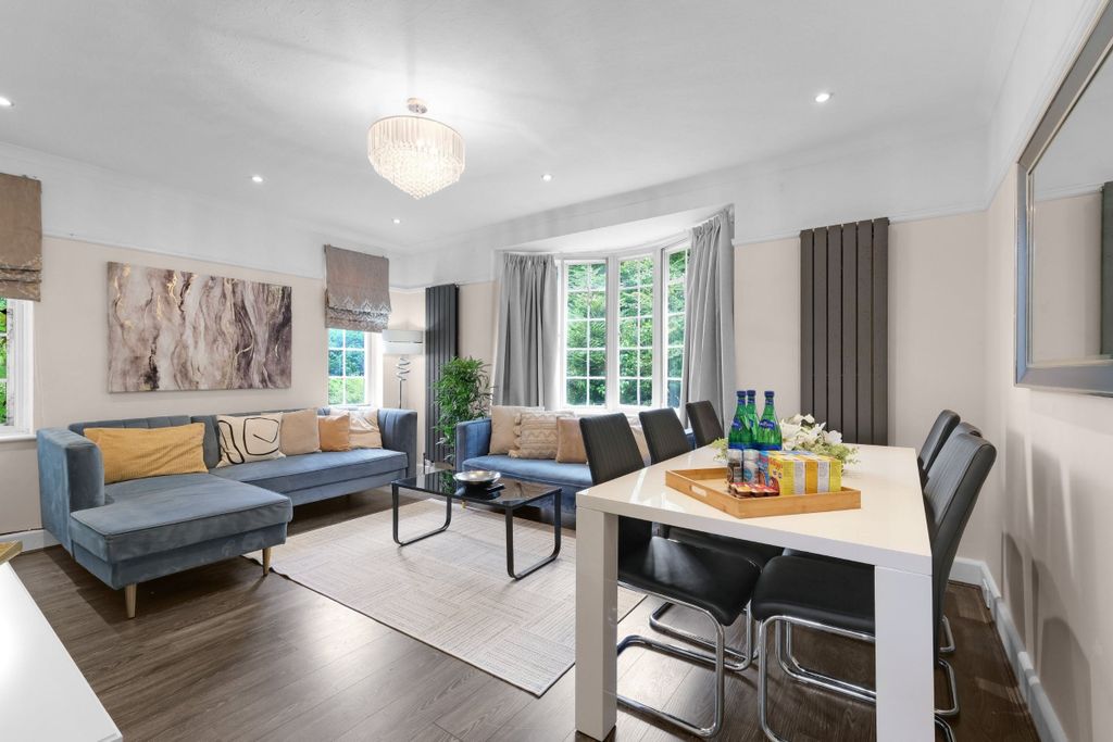 Additional image 17 of 5 bed detached house to rentMarlow Hill, High Wycombe HP11