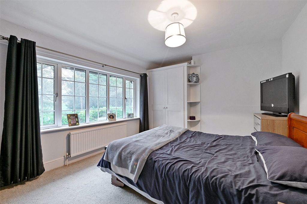 Additional image 13 of 5 bed detached house to rentLong Lane, Hermitage, Thatcham, Berkshire RG18