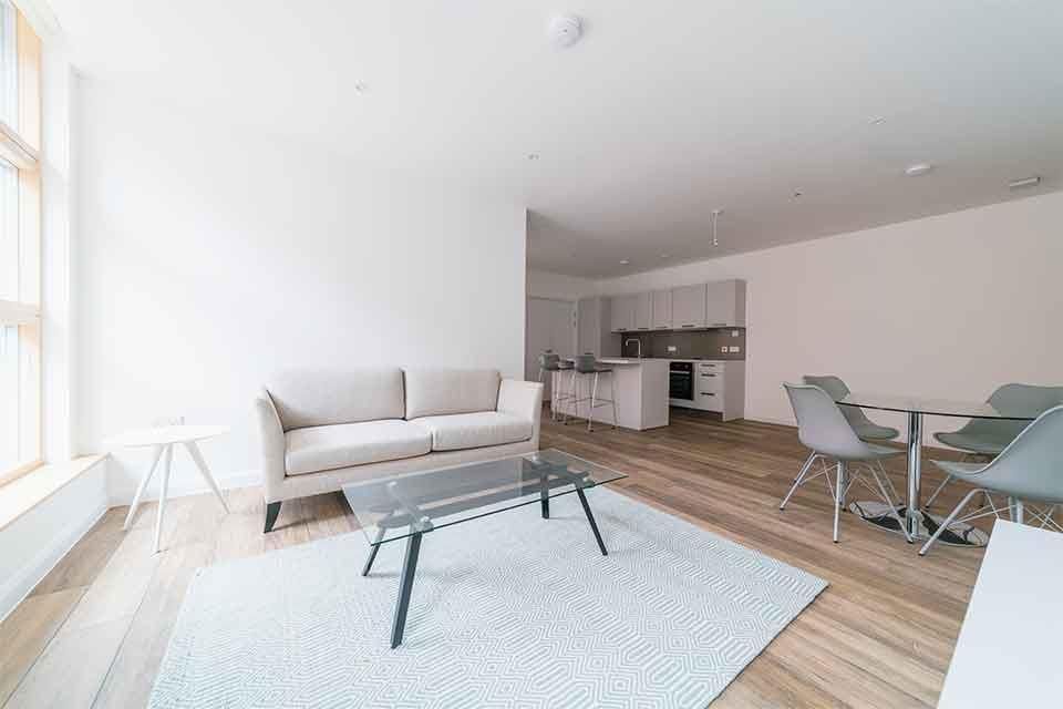 Additional image 4 of 2 bed flat to rentQueen Street, Maidenhead SL6