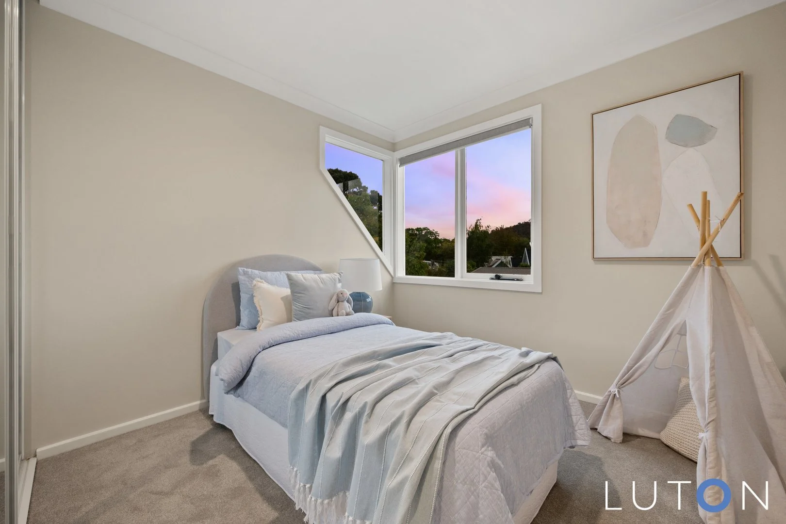 Additional image 22 of 22 Fergusson Crescent, Deakin ACT 2600