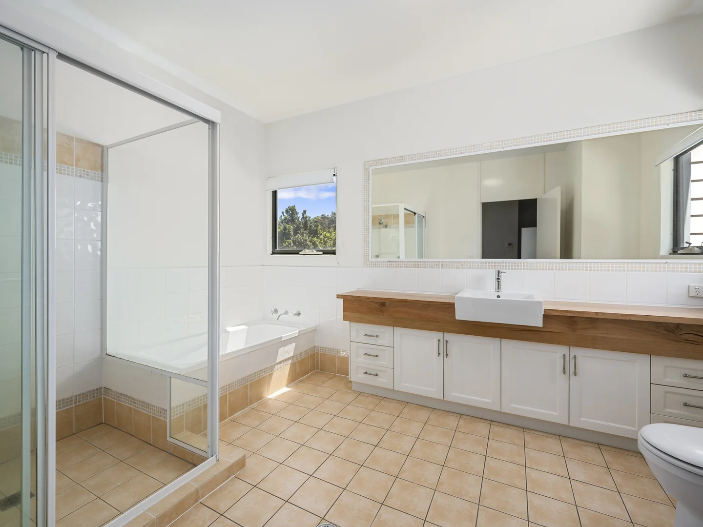 Additional image 12 of 1/10-14 Daintree Drive, Korora NSW 2450