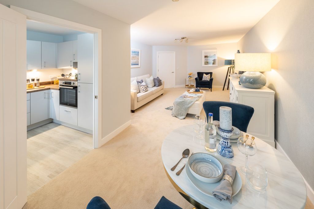 Additional image 2 of 2 bed flat to rentGoring Street, Goring-By-Sea, Worthing BN12
