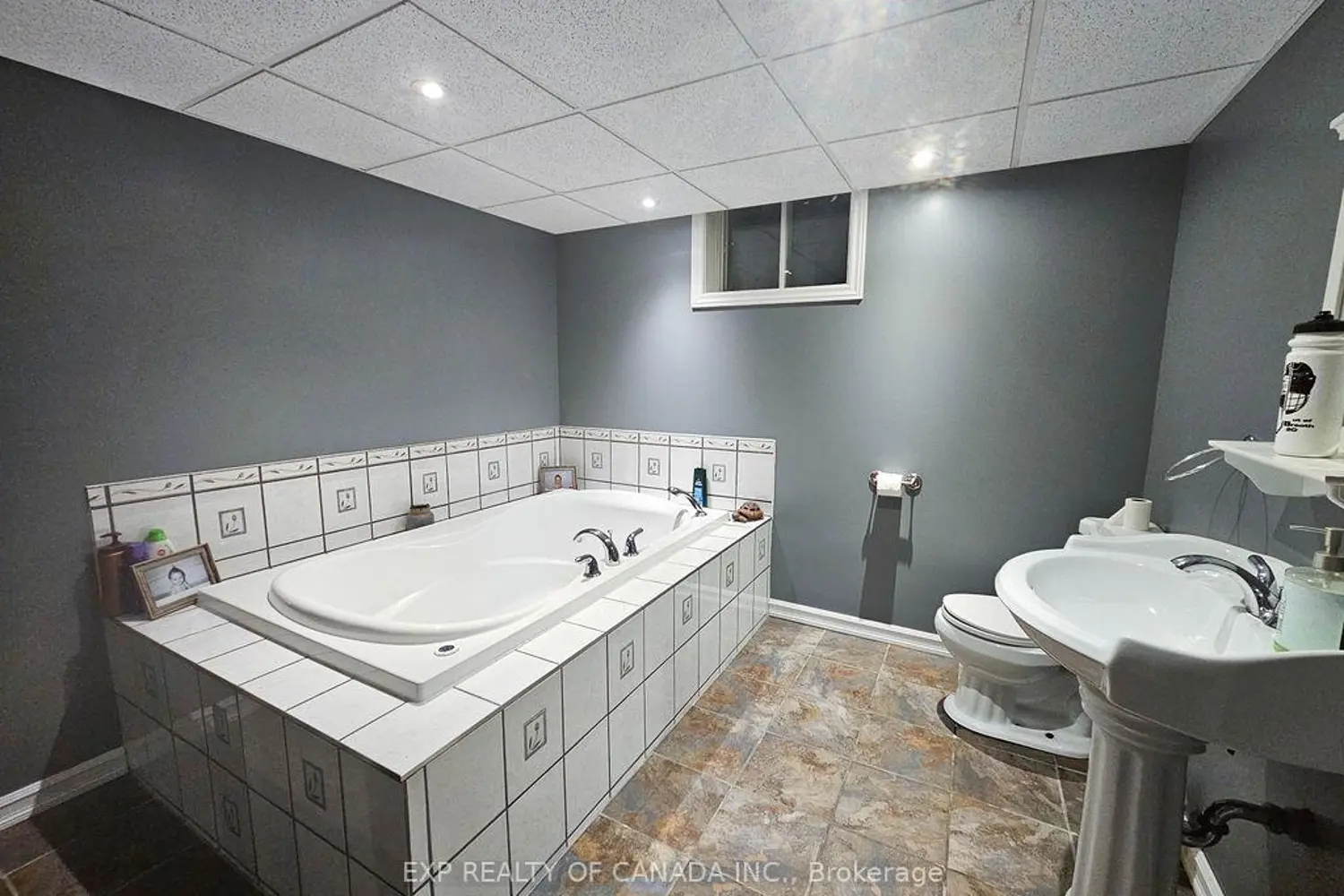 Additional image 12 of 132 Highway No. 11 South Highway