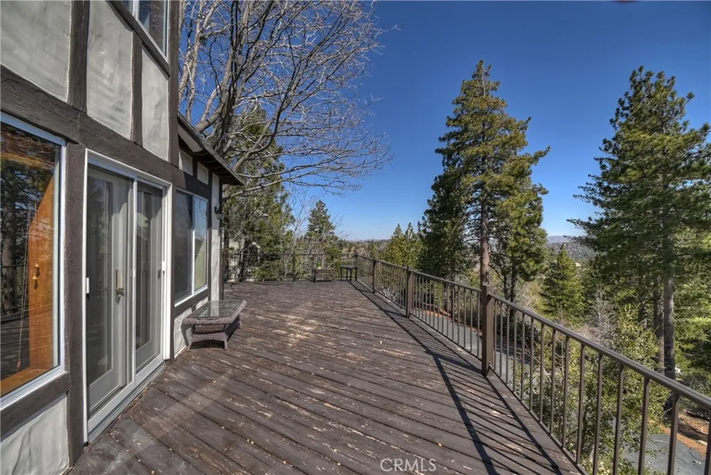 Additional image 121 of 26071 Walnut Hills Dr, Lake Arrowhead, CA 92352