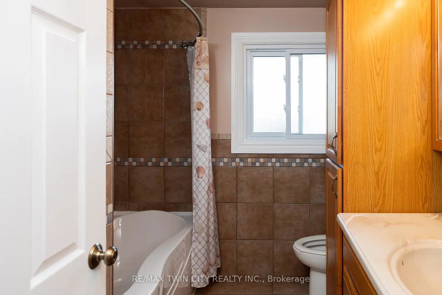 Additional image 13 of 93 Norwich Road