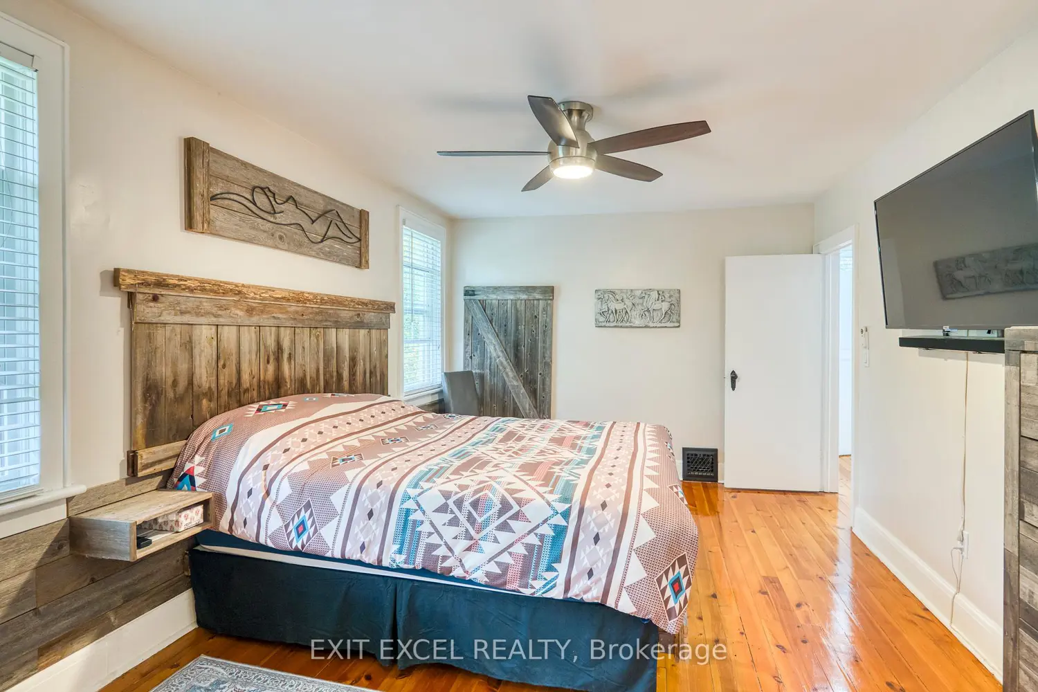 Additional image 16 of 615 Moffat Street