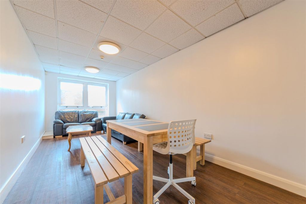 Additional image 3 of 7 bed property to rentRanelagh Terrace, Leamington Spa CV31