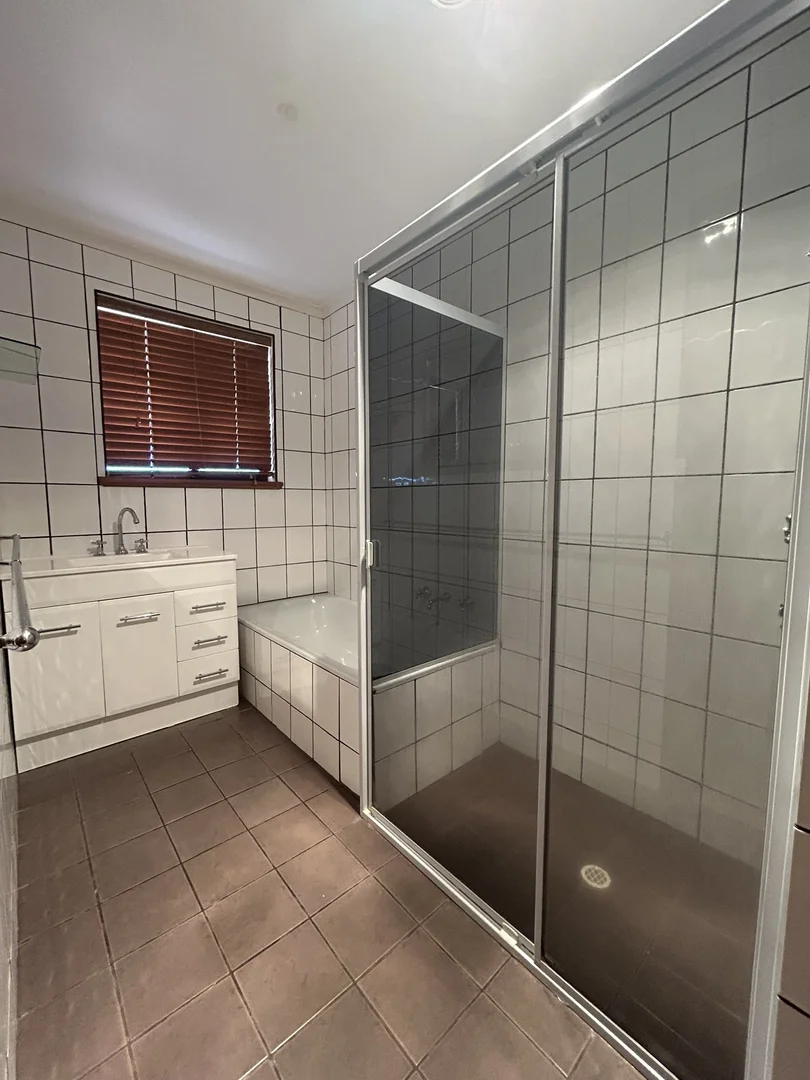 Additional image 20 of 6 Anna Ct, Roxby Downs SA 5725