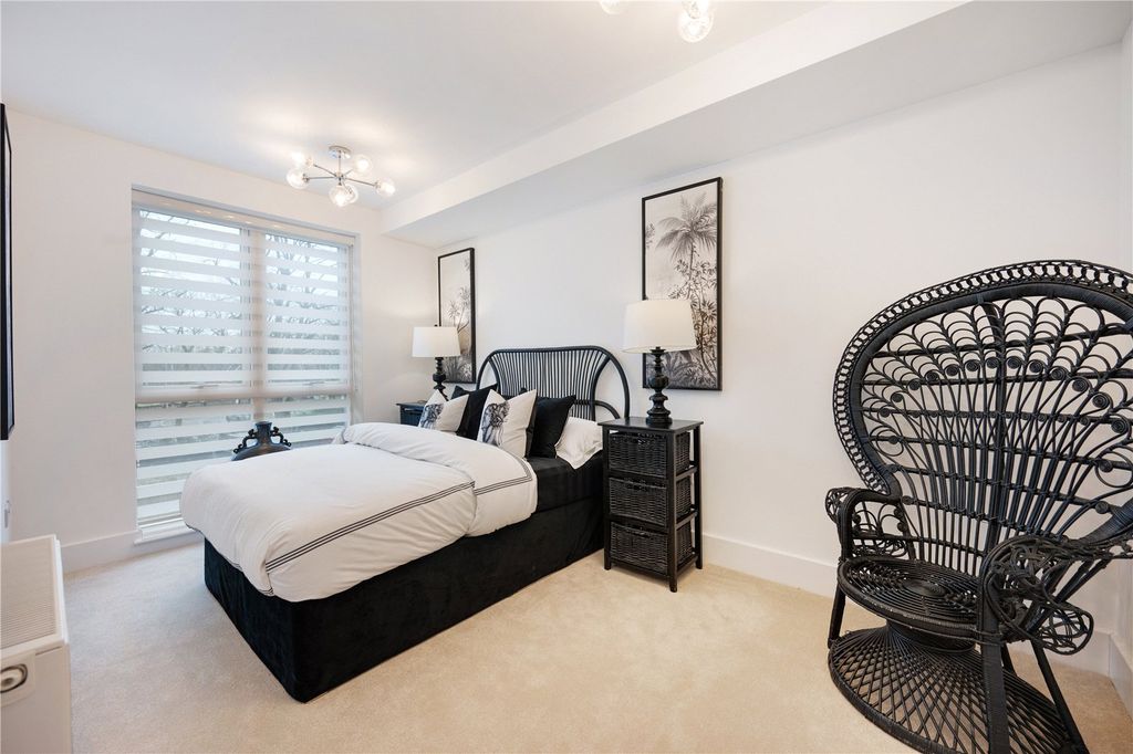 Additional image 15 of 4 bed mews to rentHeadmaster Way, Macclesfield, Cheshire SK10