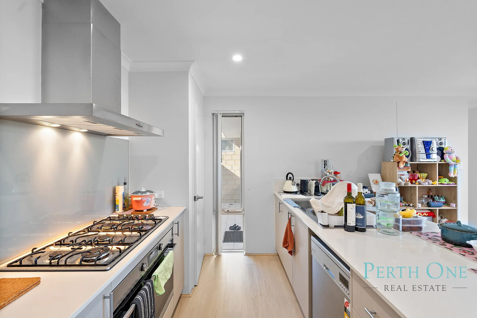 Additional image 9 of 61 Turquoise Boulevard, Treeby WA 6164