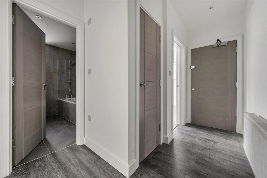 Additional image 16 of The Broadway, St. Peters Street, St. Albans, Hertfordshire, AL1