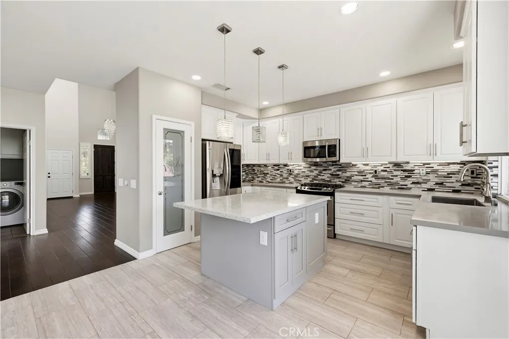 Additional image 34 of 26806 Serrano Place, Canyon Country, CA 91351