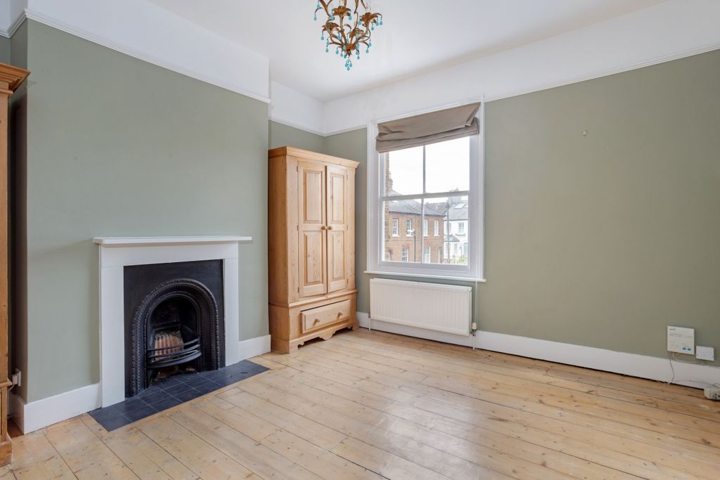 Additional image 9 of 3 bed semi-detached house to rentSt. Marks Road, Windsor SL4