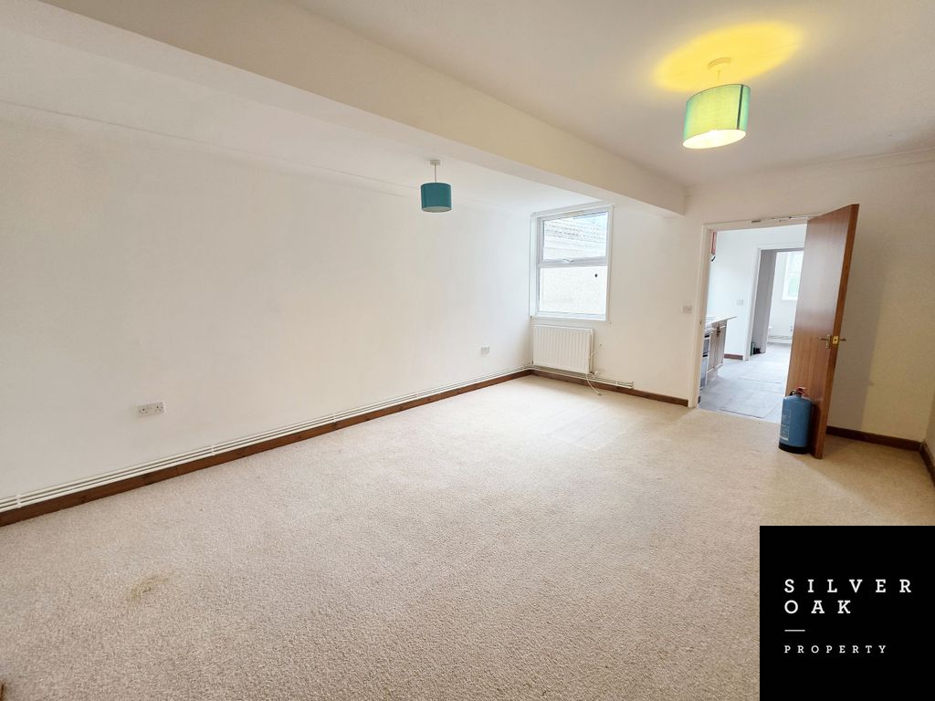 Additional image 3 of 1 bed flat to rentGround Floor Flat, 12A, Glanmor Terrace, Burry Port, Carmarthenshire SA16