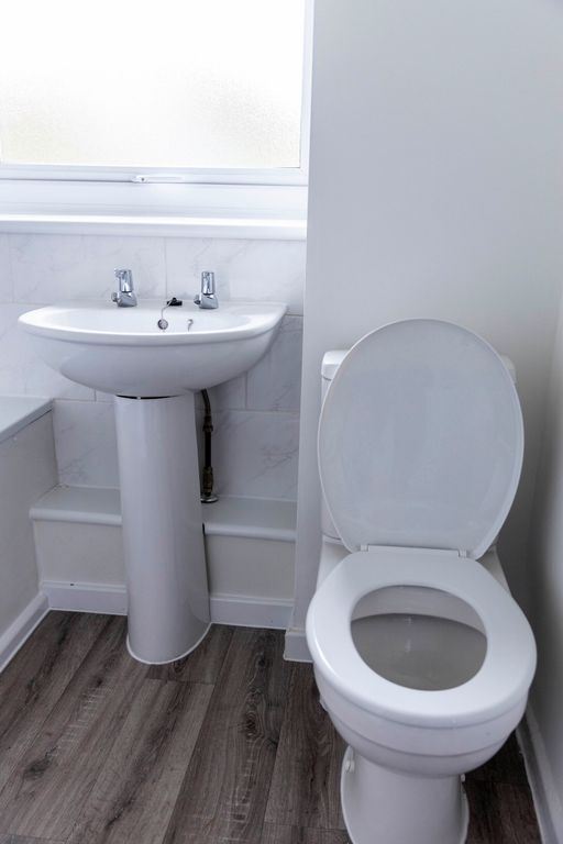 Additional image 13 of 3 bed semi-detached house to rentErcall View, Telford TF3