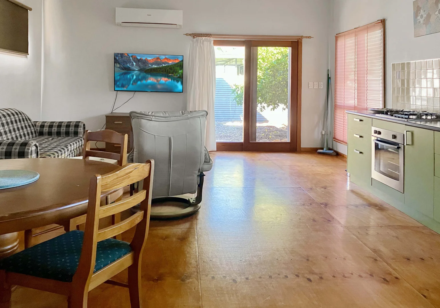 Additional image 15 of 10 Cowle St, Gillen NT 0870