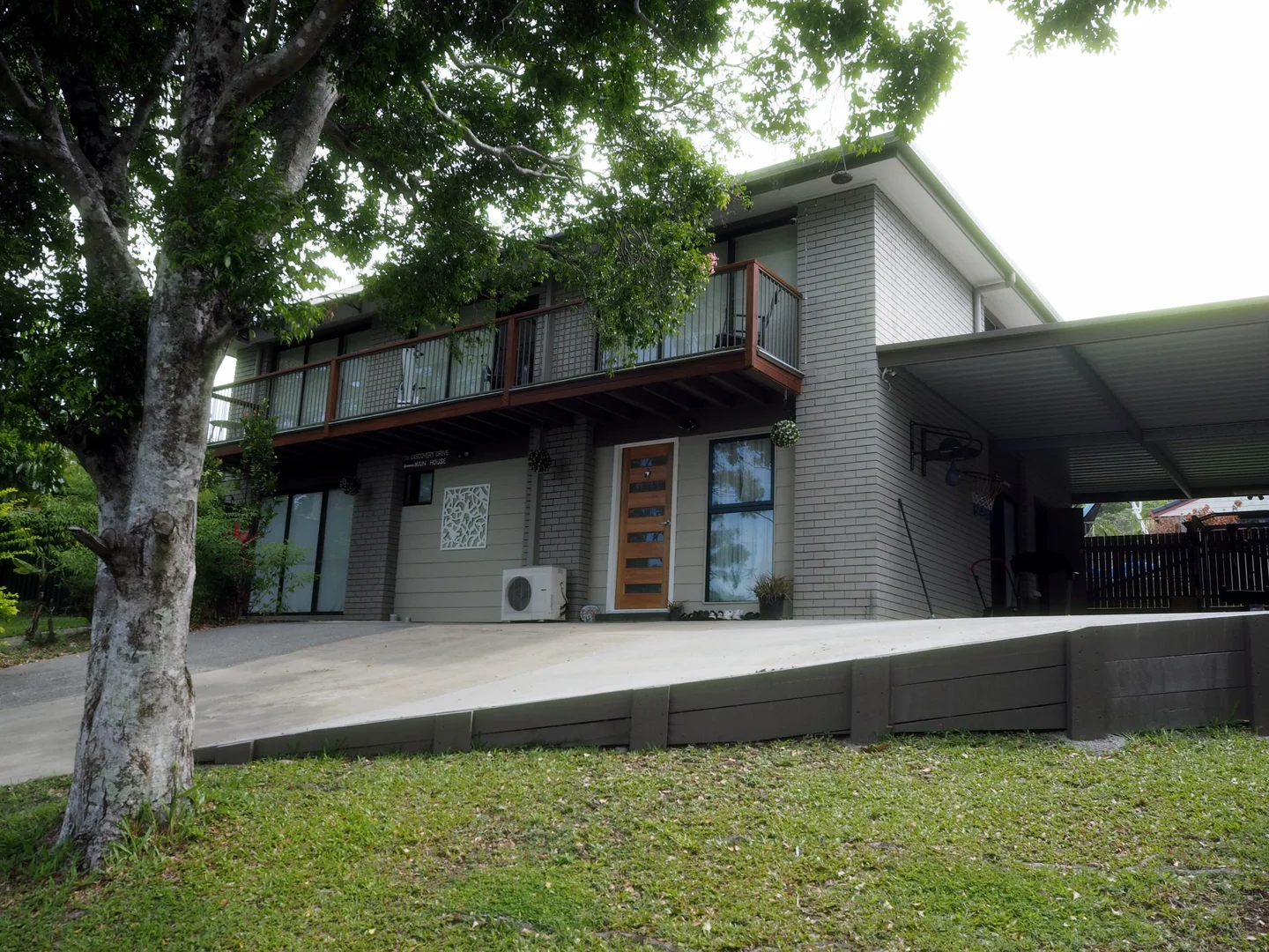 Additional image 2 of 138 Discovery Dr, Helensvale QLD 4212