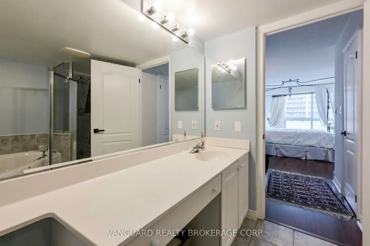 Additional image 5 of 2111 Lake Shore Boulevard 606