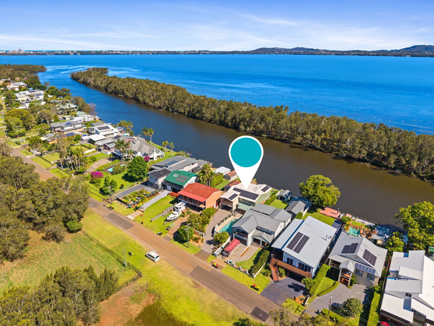 Additional image 16 of 238 Geoffrey Road, Chittaway Point NSW 2261