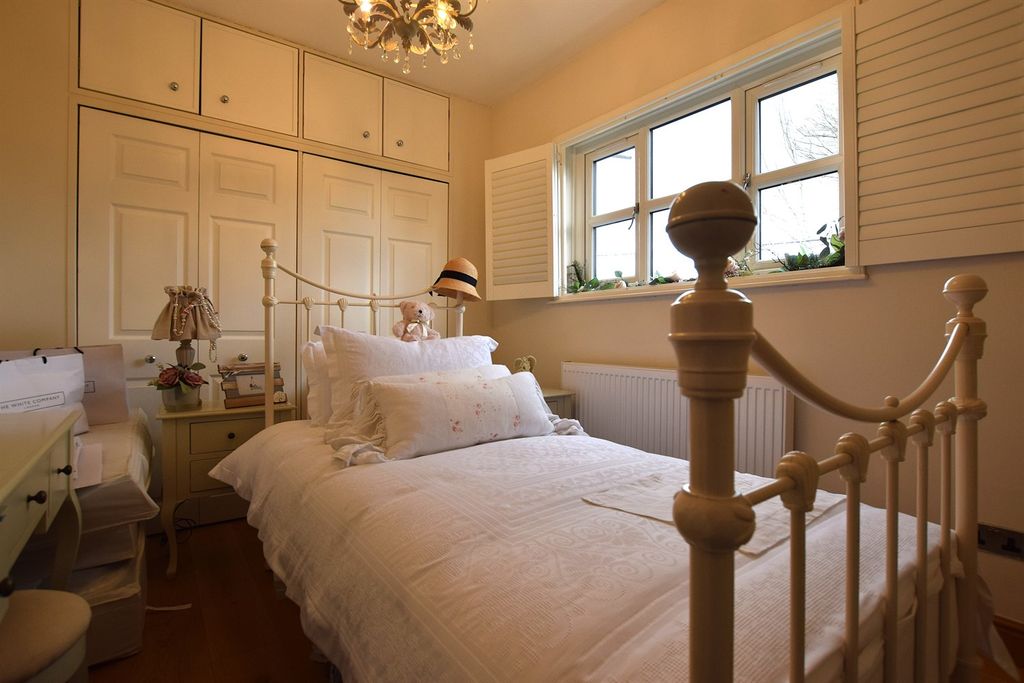 Additional image 12 of 3 bed detached house to rentAndertons Lane, Henbury, Macclesfield SK10