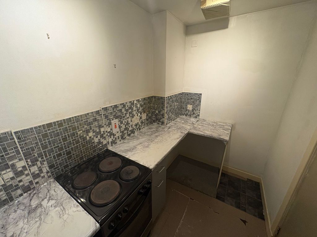 Additional image 5 of 2 bed flat to rentWilson Street, Renfrew PA4
