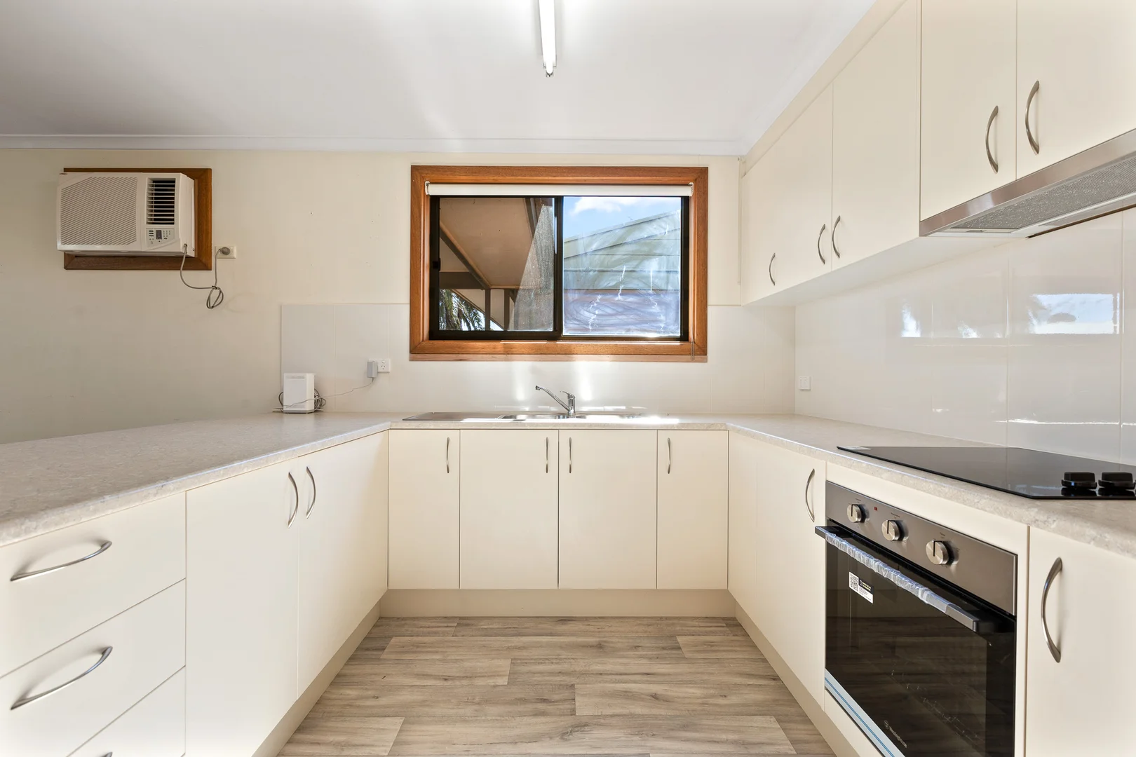 Additional image 5 of 1/41 Lawrie Street, Tumby Bay SA 5605