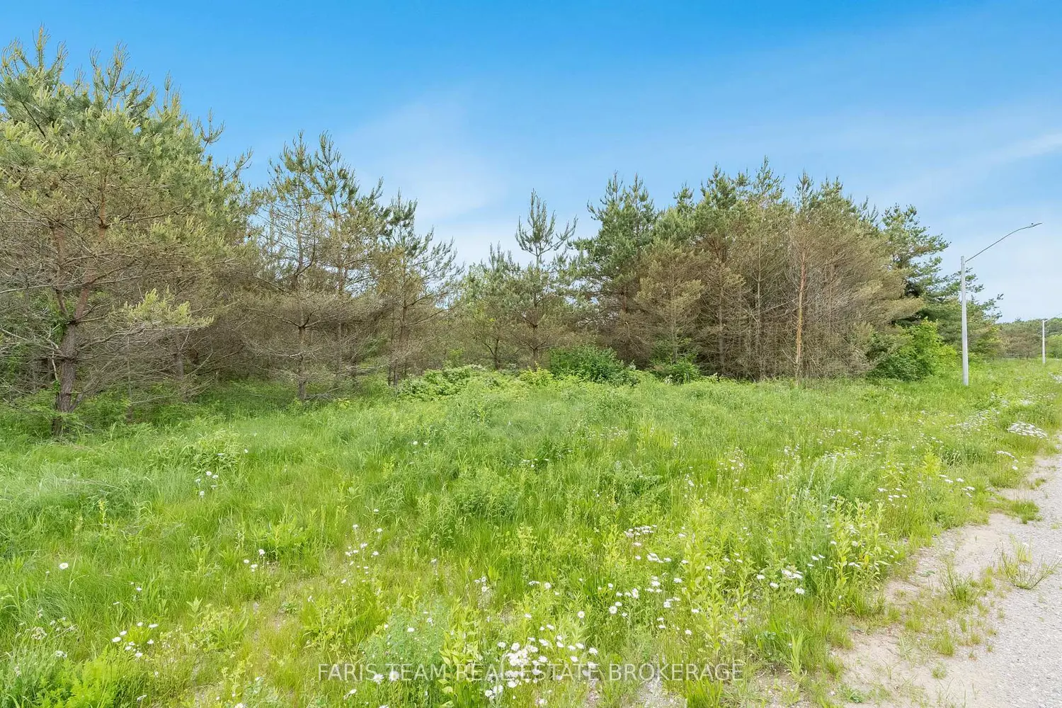 Additional image 4 of Lot 33 Rue Eric