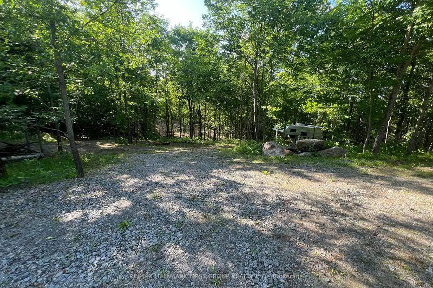 678 Centreview Road