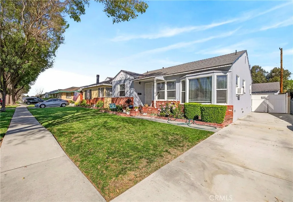 Additional image 40 of 6137 Greenmeadow Rd, Lakewood, CA 90713