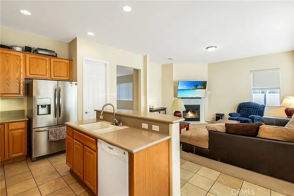 Additional image 14 of 11002 Dandelion Lane, Apple Valley, CA 92308