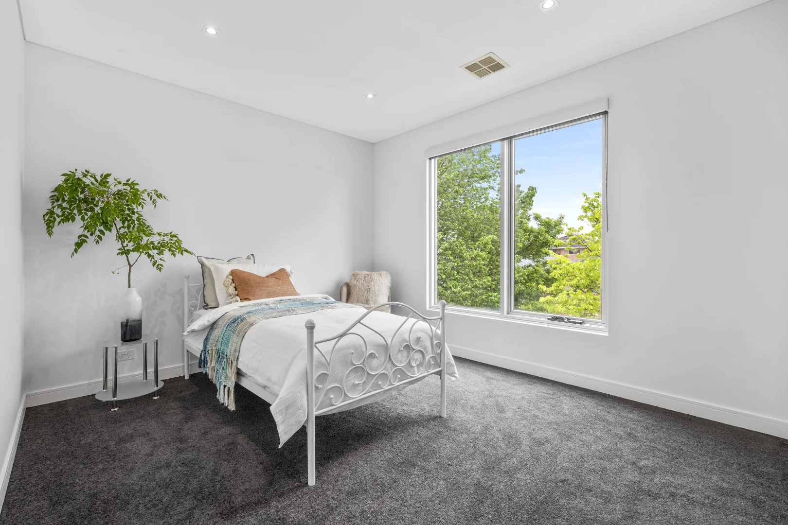 Additional image 11 of 5 Palfrey Green, Caroline Springs VIC 3023