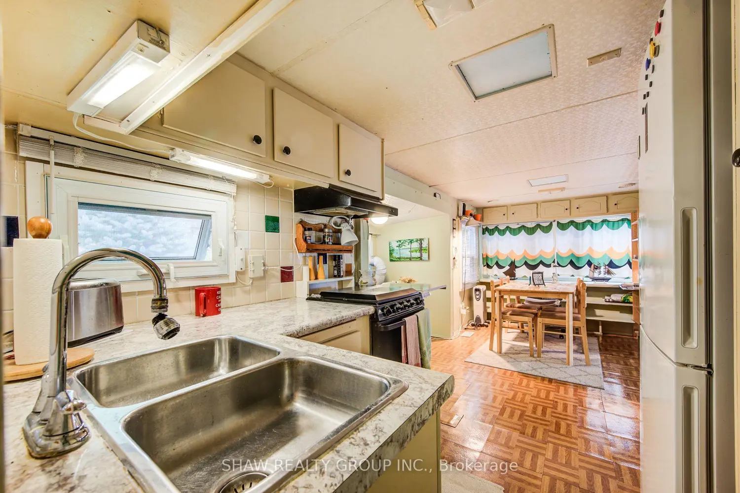 Additional image 20 of 691 Oak Crescent