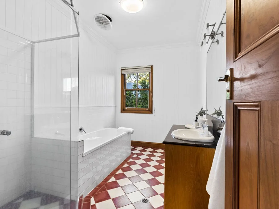 Additional image 23 of 6 Regal Street, Coorparoo QLD 4151