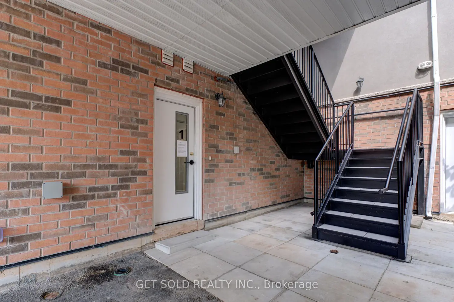 Additional image 2 of 6701 Thorold Stone Road 1