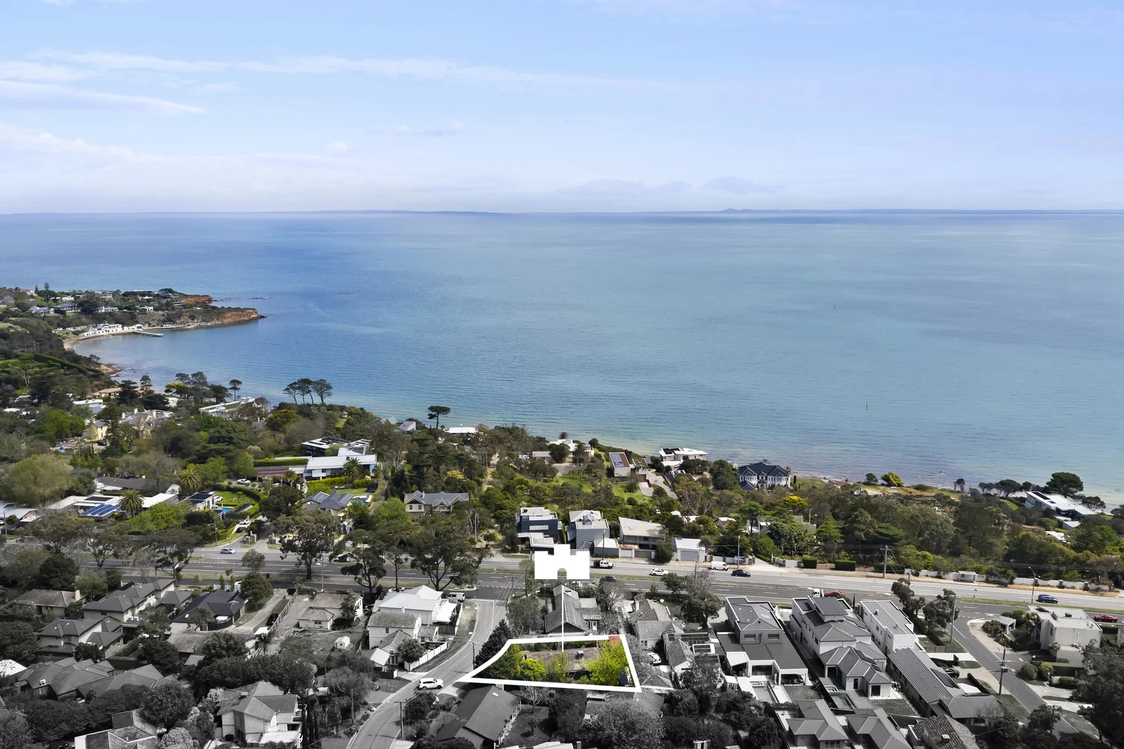 Additional image 12 of 1 Fleetwood Crescent, Frankston South VIC 3199