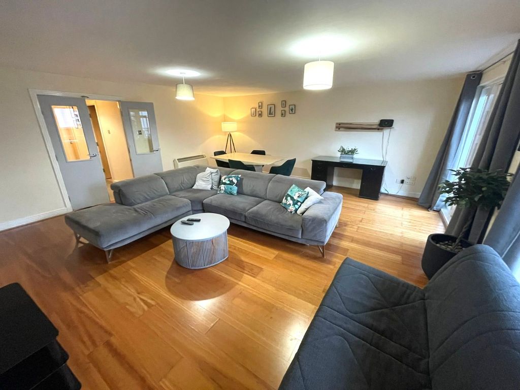 Additional image 3 of 3 bed flat to rentWharfside Street, Birmingham, West Midlands B1
