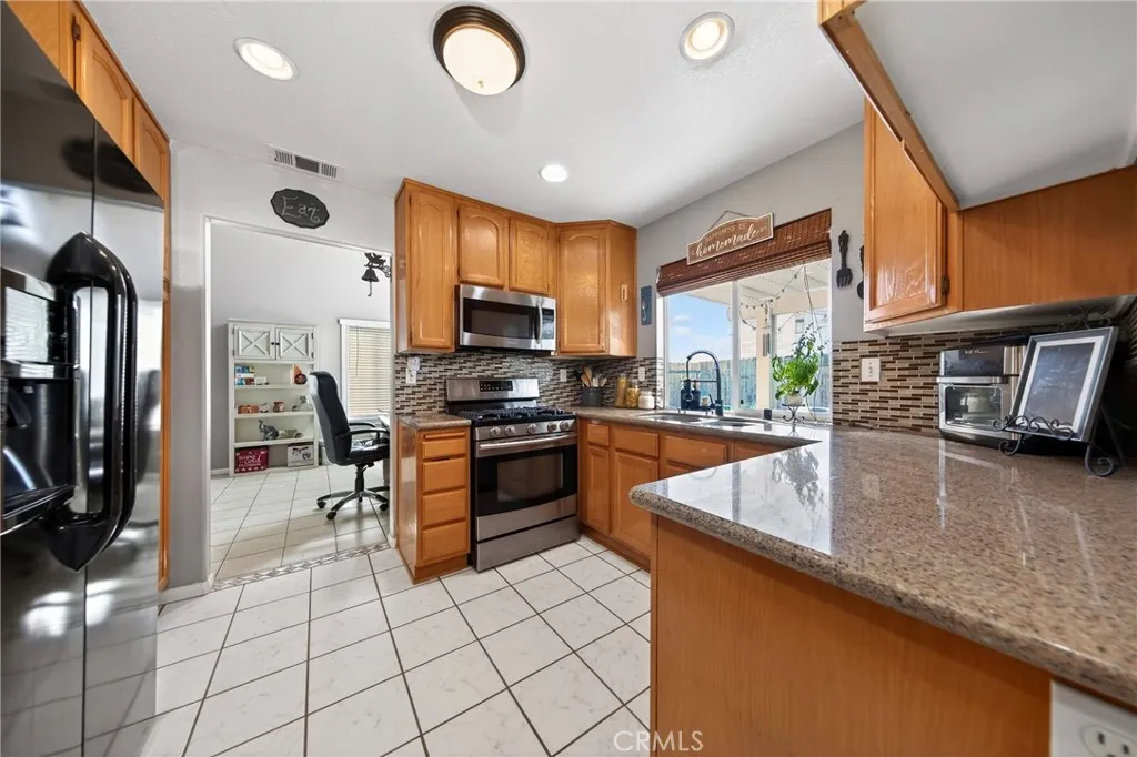 Additional image 45 of 12896 Emerald Bay Court, Yucaipa, CA 92399