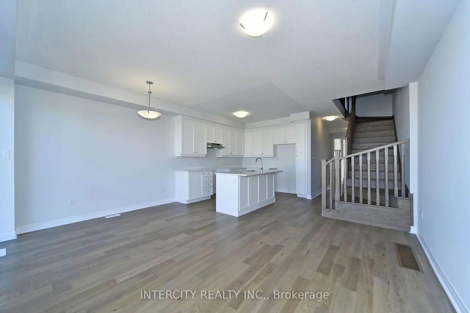 Additional image 6 of 160 Mumbai Drive